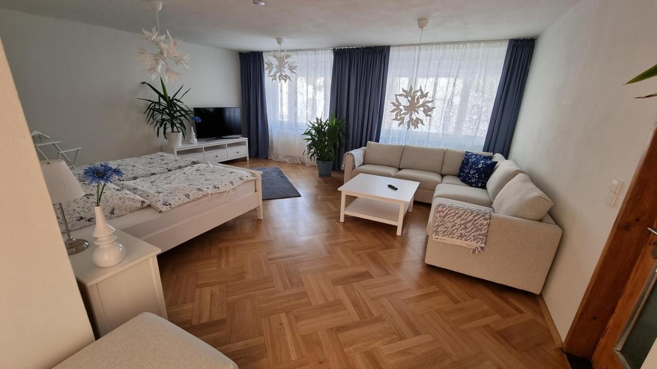 Ferienwohnung Kirsten มาร์ครันชเตด ภายนอก รูปภาพ