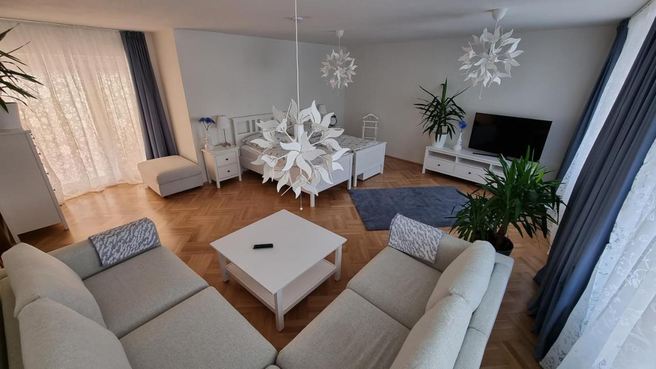 Ferienwohnung Kirsten มาร์ครันชเตด ภายนอก รูปภาพ